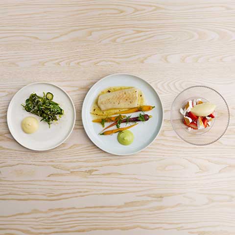 Svarta Räven uppdukat bord